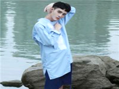 腹肌男性GAY无套 2022,健身新潮流：腹肌男成新宠，健康生活态度引关注-1